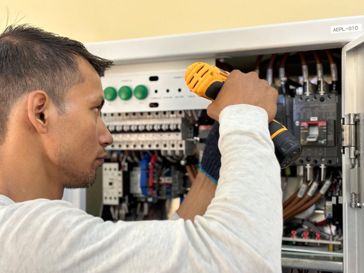 Instalaciones Eléctricas Profesionales: Soluciones Seguras y Garantizadas