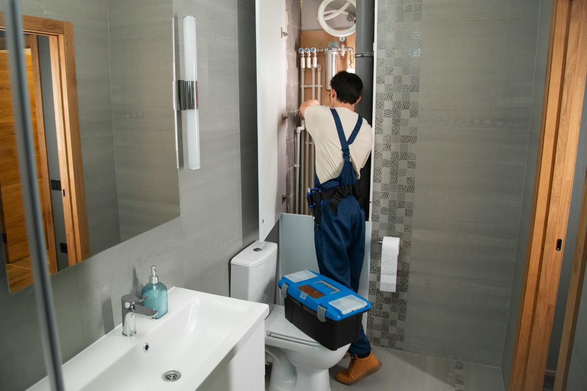 Plomería Profesional y Reparación de Filtraciones | Soluciones Rápidas y Garantizadas