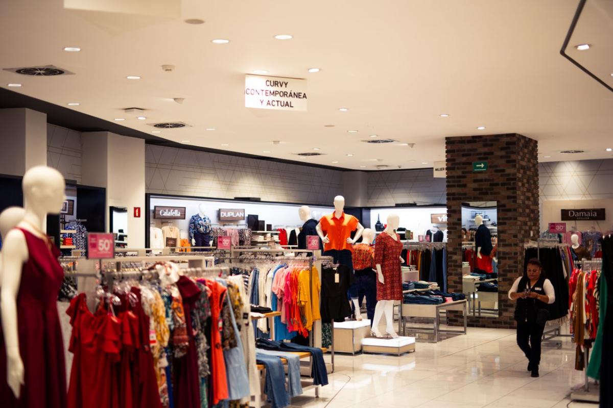 Arquitectura y Construcción Comercial | Espacios Corporativos y Retail de Alto Impacto 4