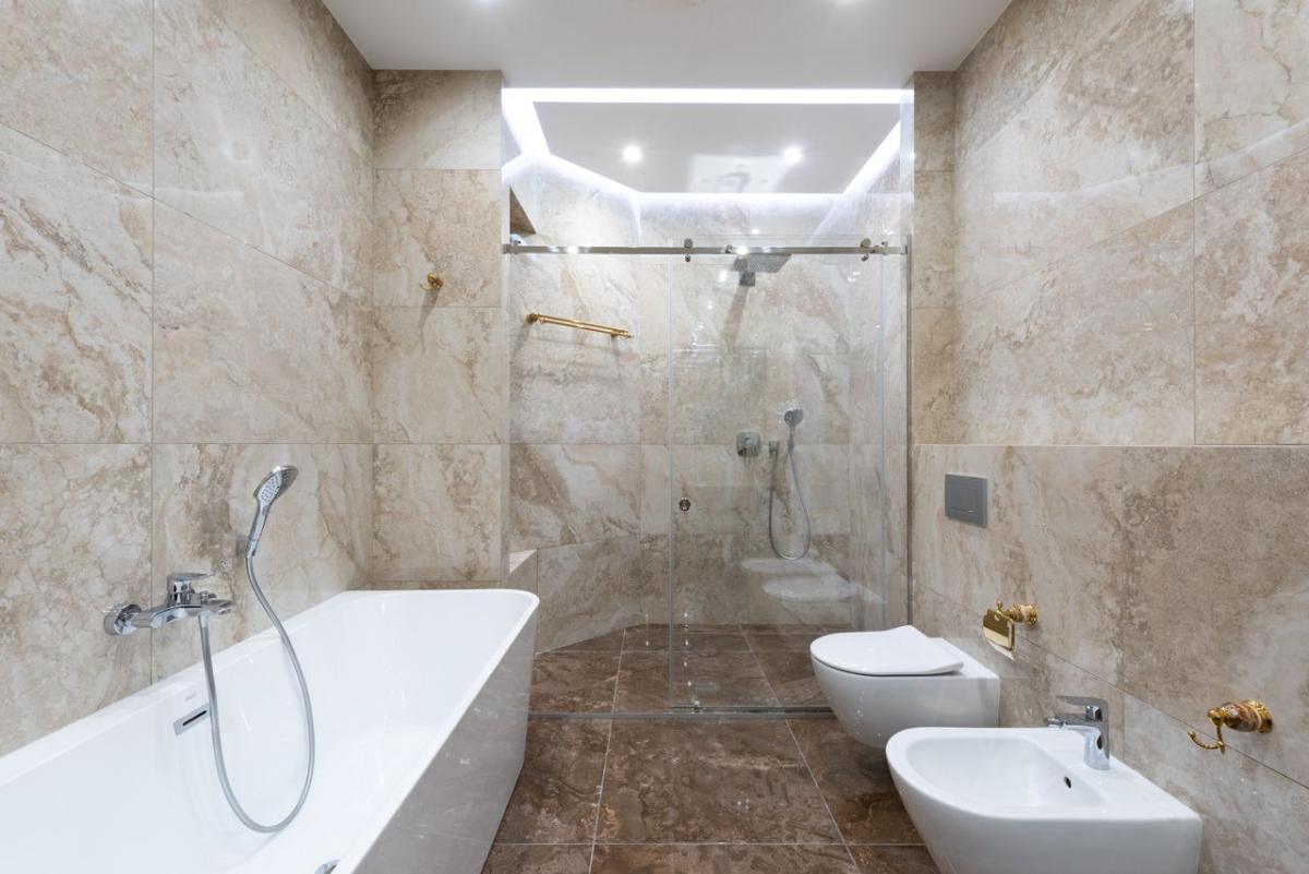Construcción y Reforma de Baños 3